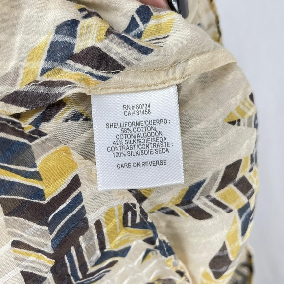 BCBGMAXAZRIA Printed Silk Blouse - Picture 6 of 7